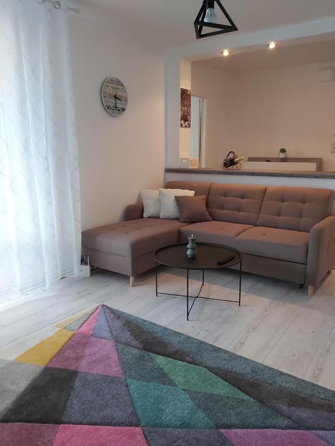 Chic Apartament Ντέβα Εξωτερικό φωτογραφία